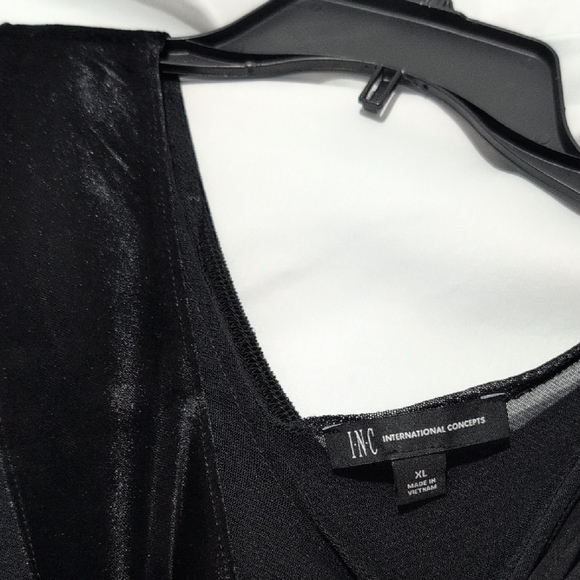 INC International Concepts Black Asymmetrical Draped Tank Top XL - Picture 3 of 6